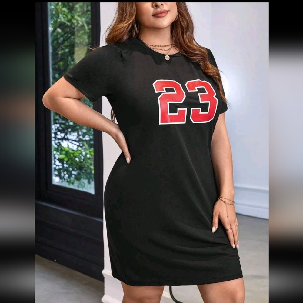 Shein Dress - Picture 1 of 8